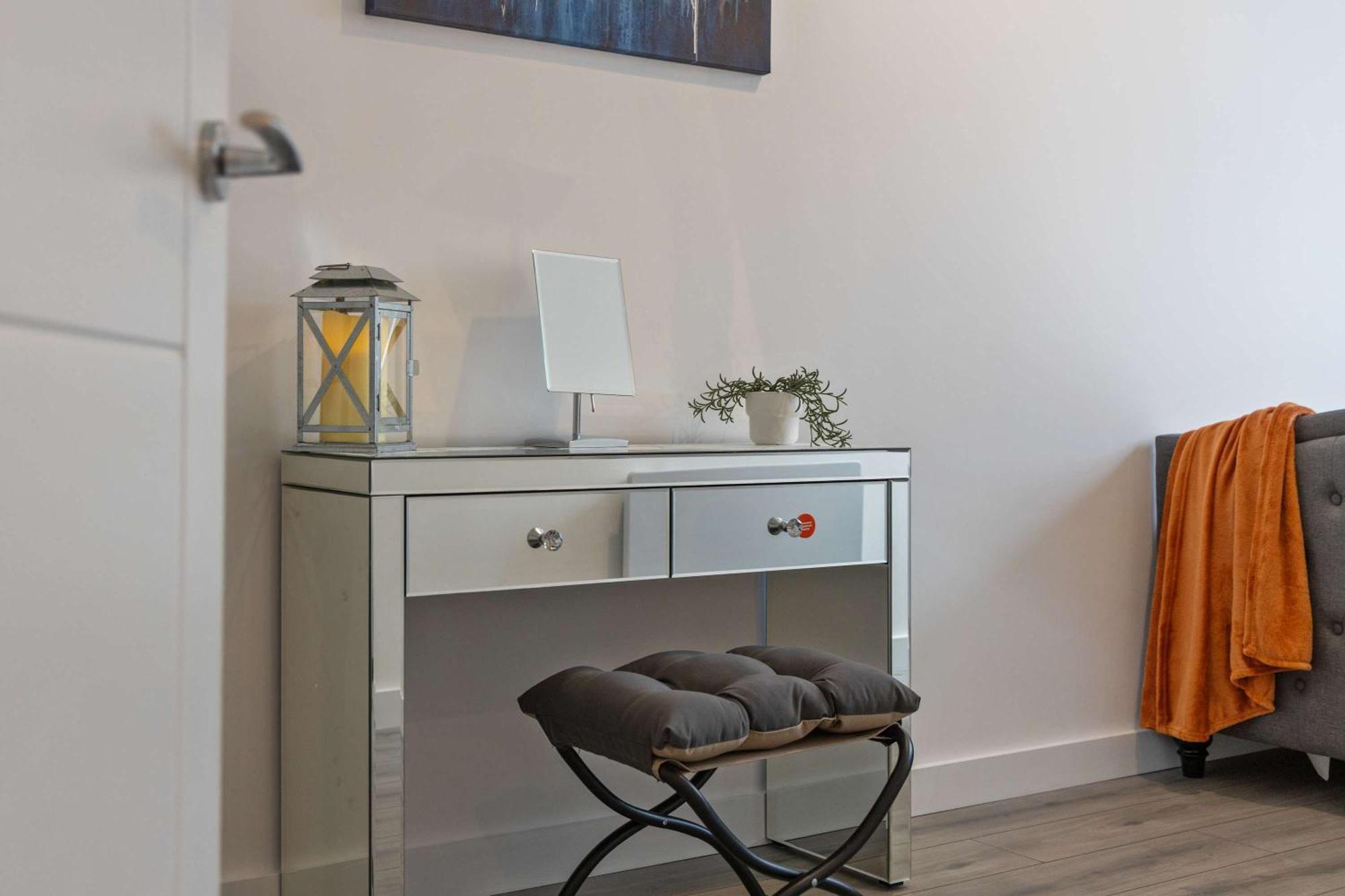 Holiday home Luxury 2 Bedroom Penthouse In East Village Belfast - Walk To City Centre, Roof Terrace Belfast