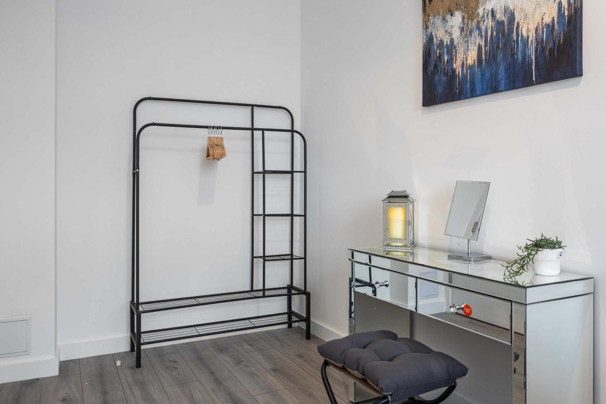 Holiday home Luxury 2 Bedroom Penthouse In East Village Belfast - Walk To City Centre, Roof Terrace *