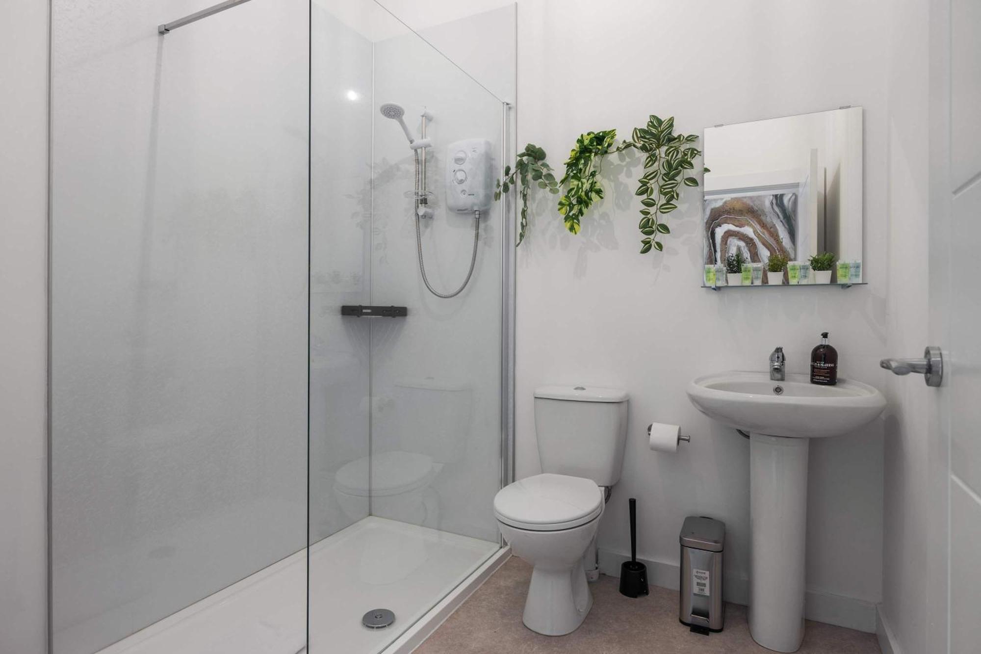 Holiday home Luxury 2 Bedroom Penthouse In East Village Belfast - Walk To City Centre, Roof Terrace *